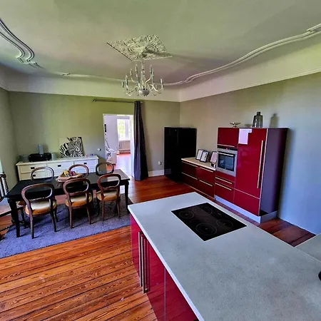 Tv 120 M2 Apartment *